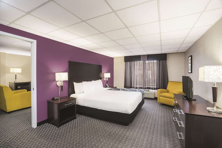 Room 13 of 61