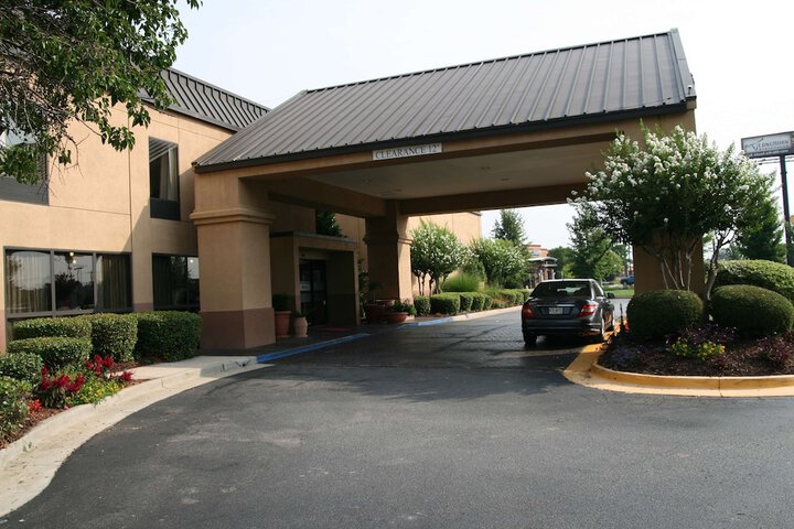 Hotel 2 of 36