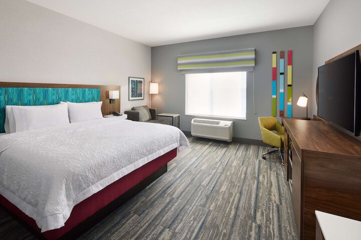 Room 21 of 34