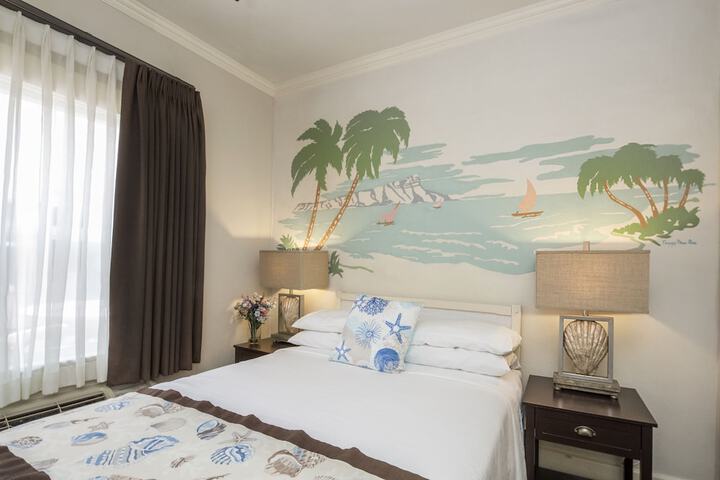Room 21 of 32