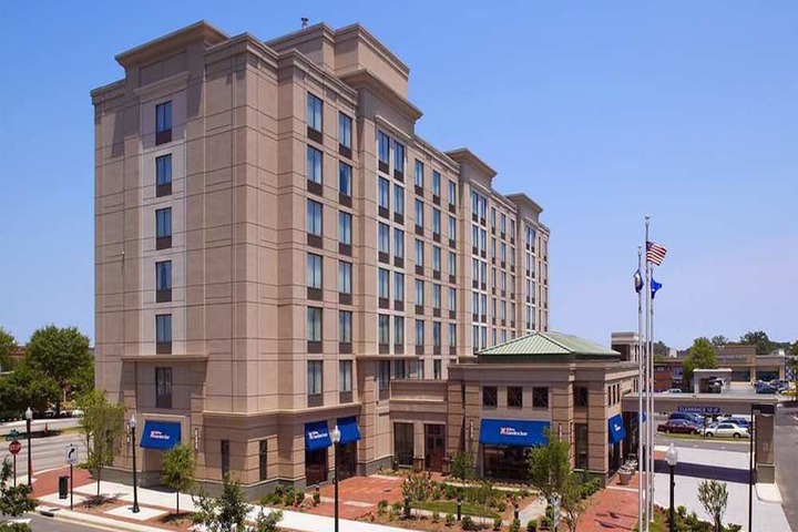 Hotel 5 of 43