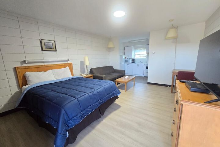 Camelot Court Motel