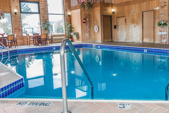 Pool 11 of 67