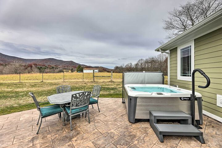 Modern Marlinton Home w / Hot Tub & Mtn Views!