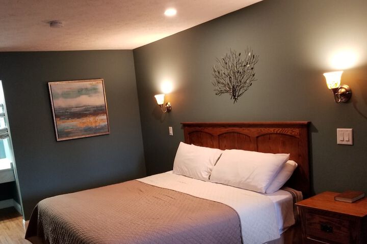Room 21 of 37