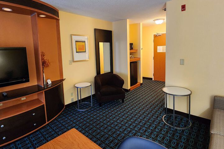Room 22 of 33