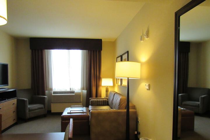Room 65 of 118