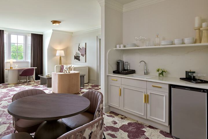 Royal Park Hotel