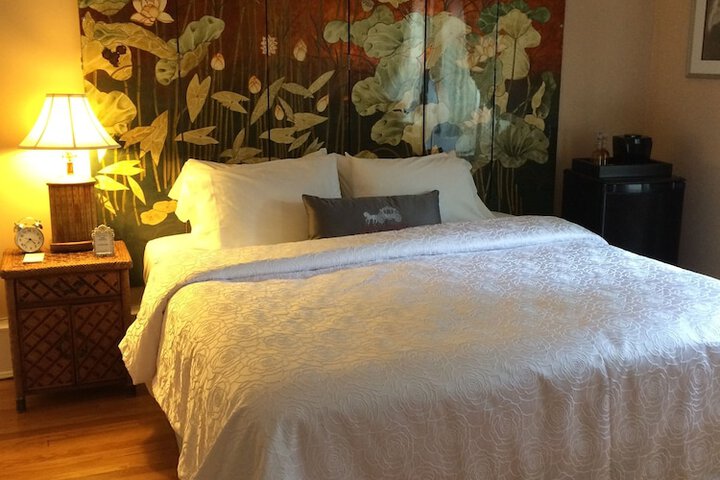 Room 28 of 37