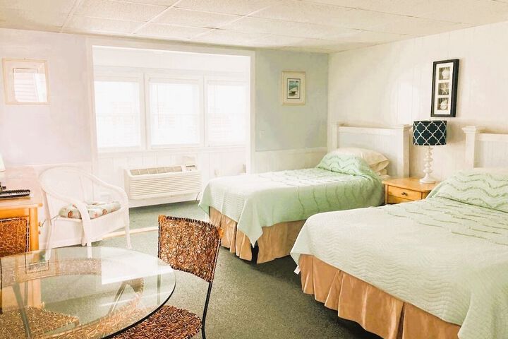 Room 36 of 230