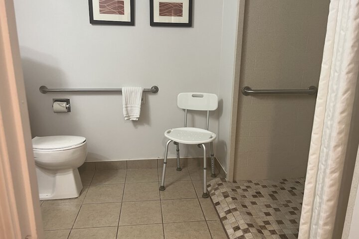 Room 35 of 49