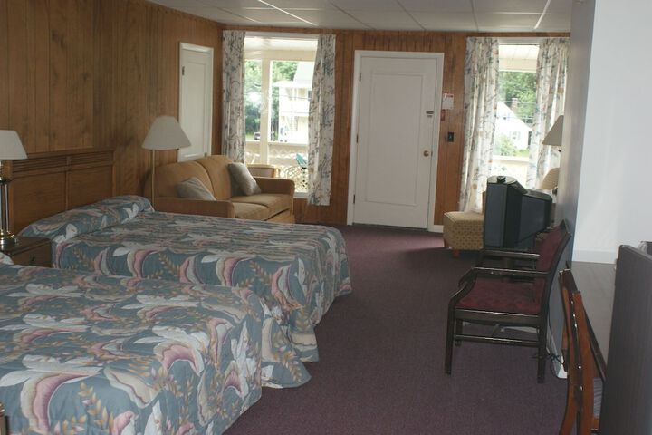 Northern Peaks Motor Inn