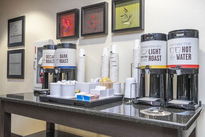Breakfast/Coffee Service 64 of 74