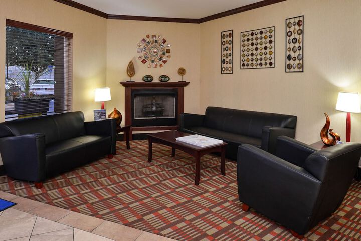 Hotel Interior 4 of 26