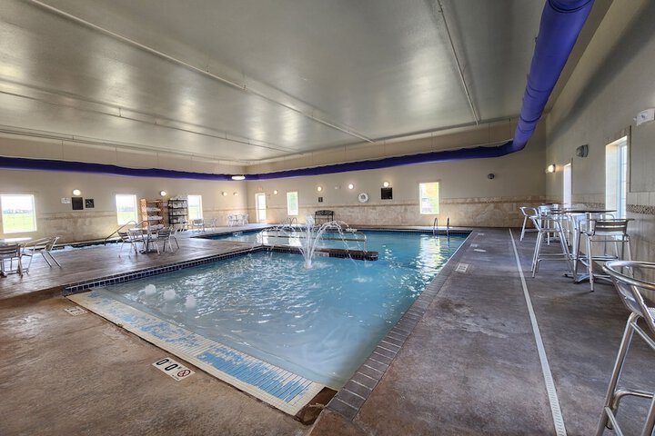 Pool 6 of 85
