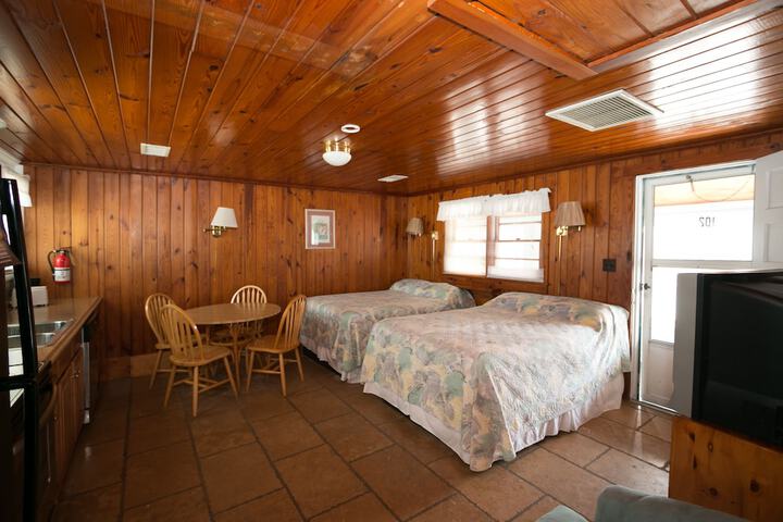Room 74 of 199
