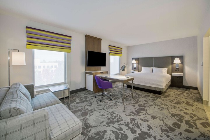 Room 15 of 53