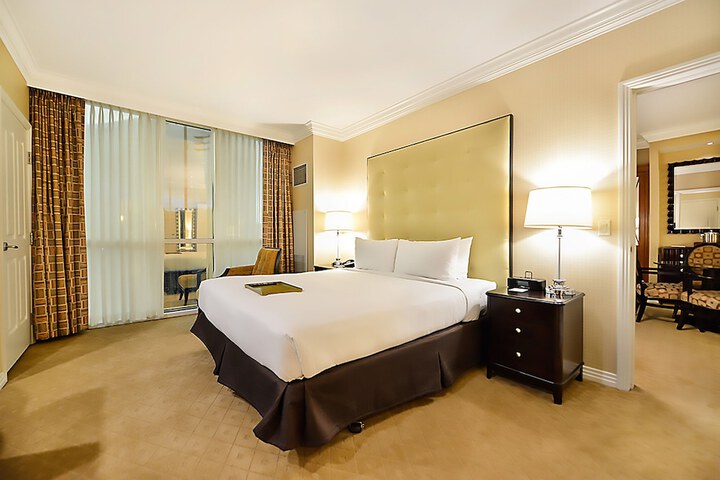Room 31 of 100