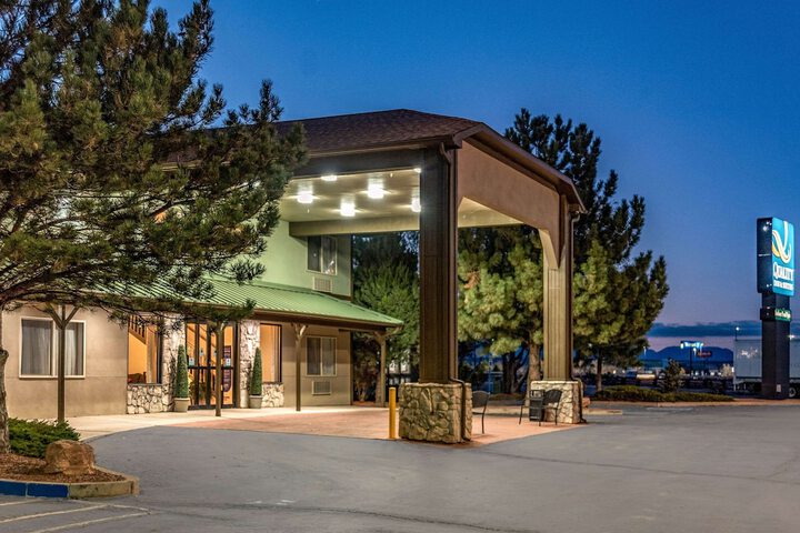 Quality Inn & Suites Pueblo West