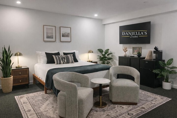 Daniellas Suites