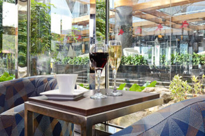 Ramada by Wyndham Buffalo Downtown