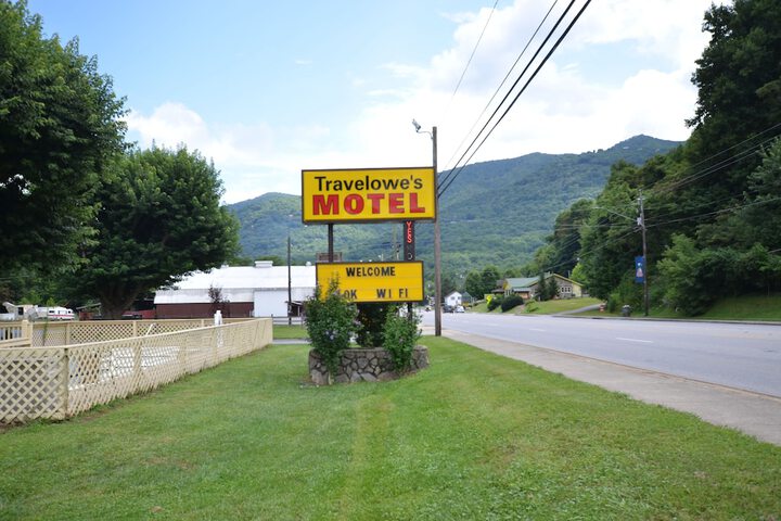 Hotel 16 of 52