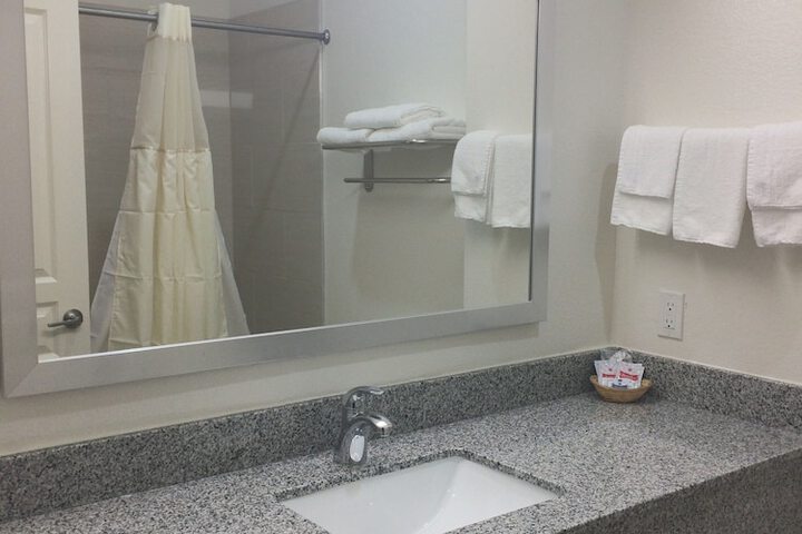Room 12 of 21