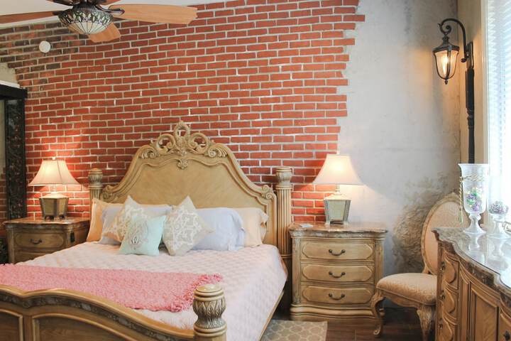 Room 13 of 56