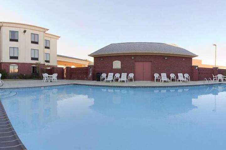 Pool 5 of 47