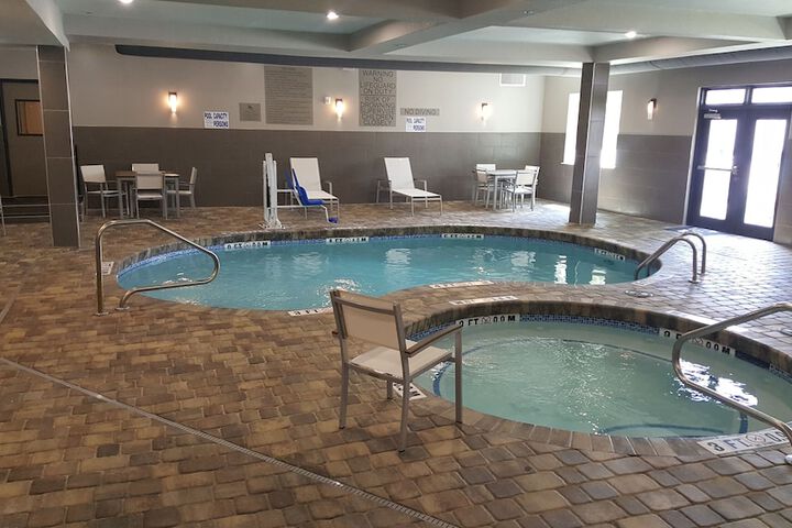 Pool 7 of 38