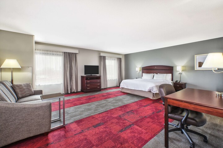 Room 14 of 37