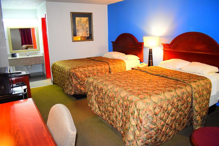 Room 5 of 20