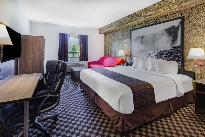 Room 15 of 31