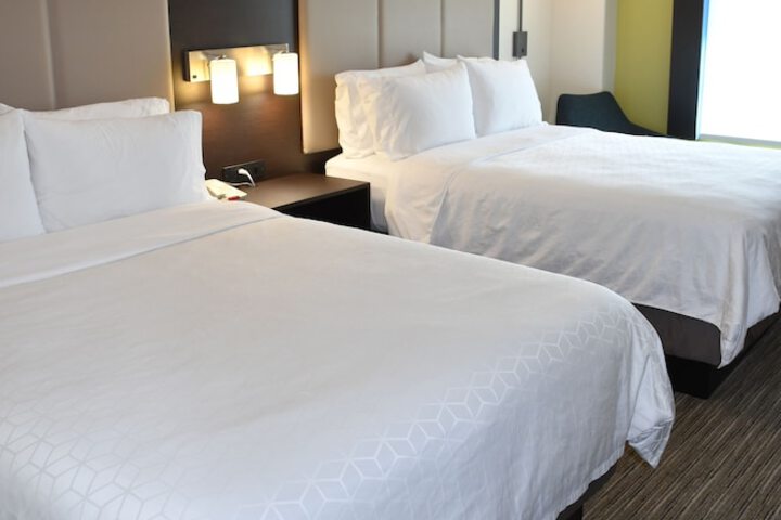 Room 42 of 63