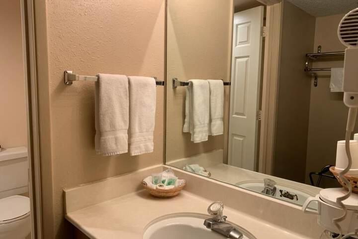Room 15 of 26