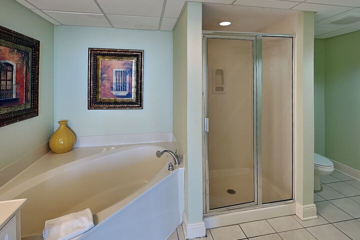 Room 166 of 394