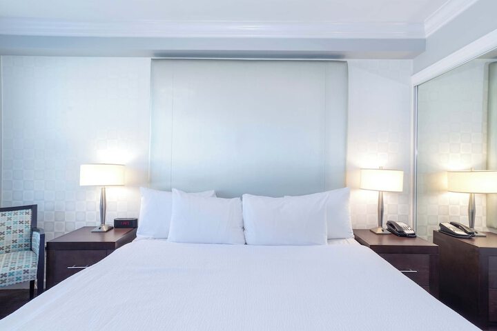 Sandman Hotel & Suites Kelowna