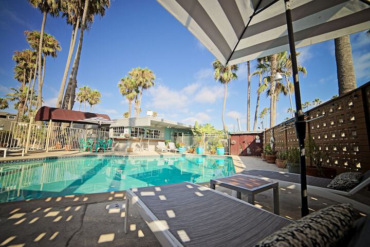 Pool 7 of 64