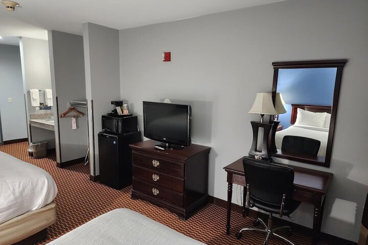 Room 27 of 45