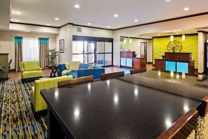 Hotel Interior 6 of 21