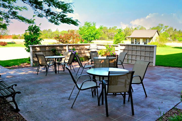 The Niobrara Lodge