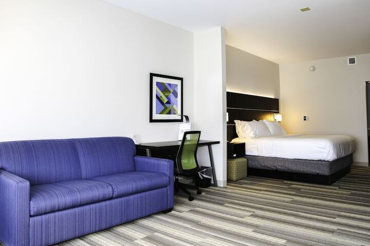 Room 35 of 57
