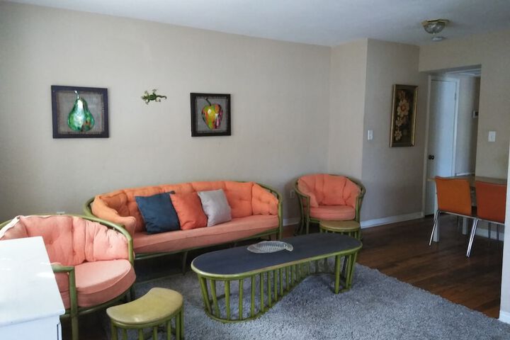 Room 43 of 49