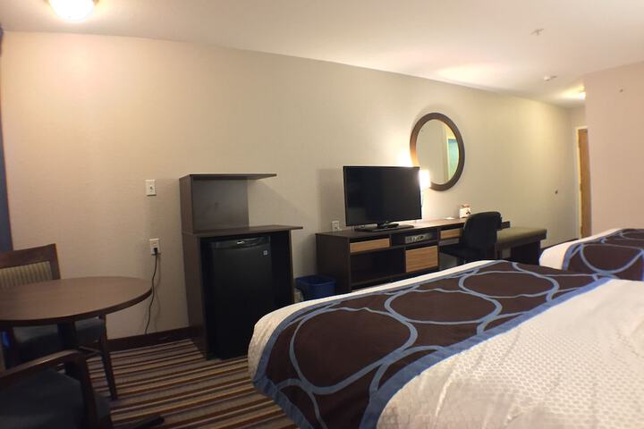 Super 8 by Wyndham Fort Frances