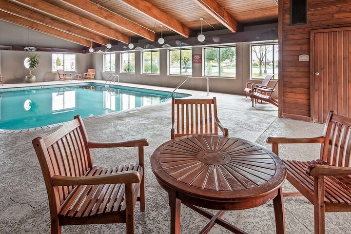 Pool 5 of 41