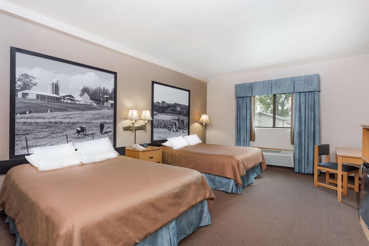 Room 18 of 38