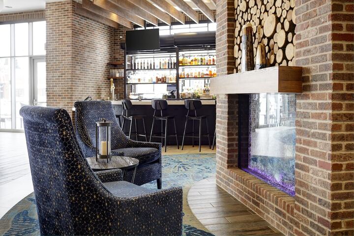 Hotel Interior 10 of 52