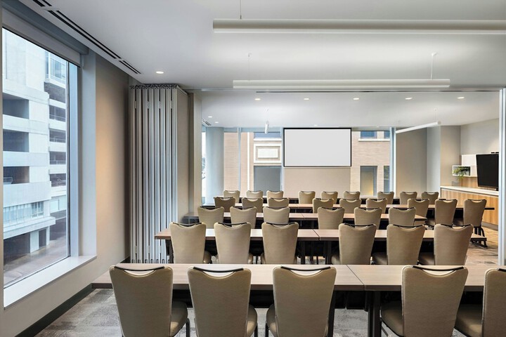 Aloft by Marriott Austin Downtown