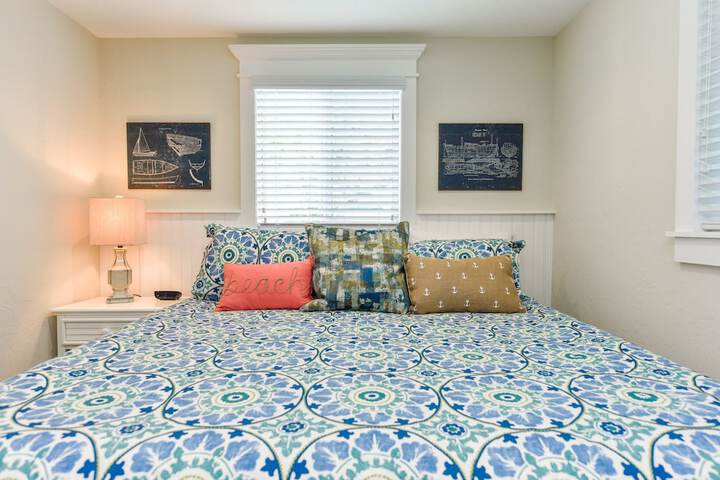 Room 128 of 290