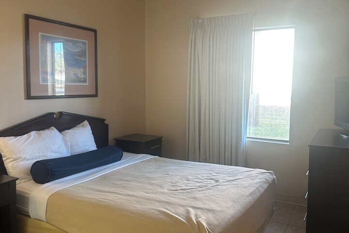 Room 39 of 41